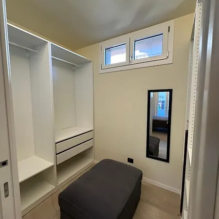 Modern House, A 7 Minuti Da Piacenza Citta Lejlighed *