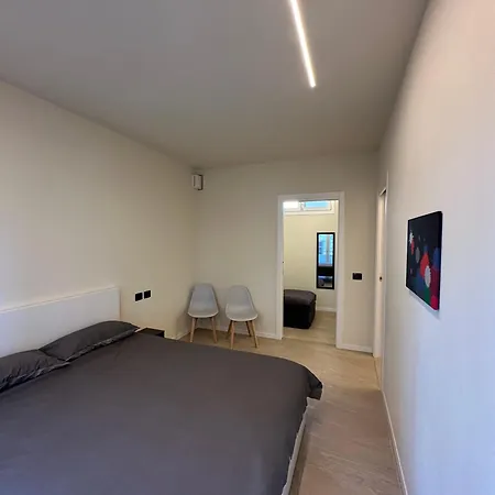 Modern House, A 7 Minuti Da Piacenza Citta Gossolengo